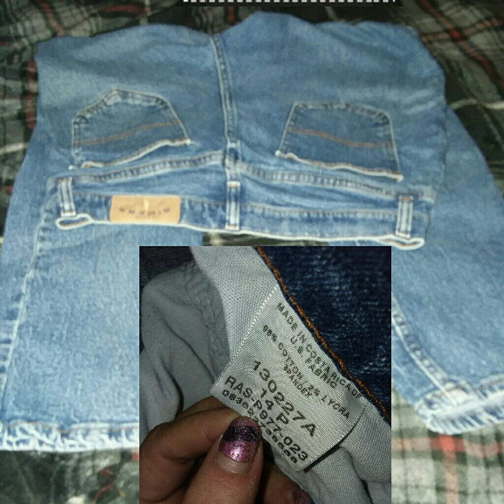 Clothes - Picture 8 of 8